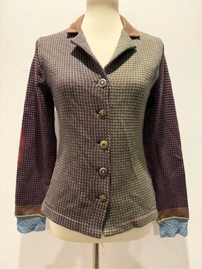 Shu Shu - Interesting Intricate Woven Multi-Tone Button Front Cardigan